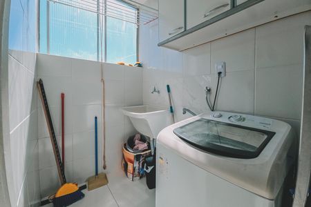 Apartamento para alugar com 60m², 2 quartos e 1 vaga Apartamento para alugar com 60m², 2 quartos e 1 vagaÁrea de Serviço