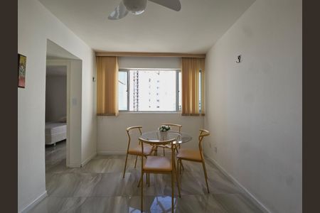 Apartamento para alugar com 60m², 2 quartos e 1 vaga Apartamento para alugar com 60m², 2 quartos e 1 vagaSala