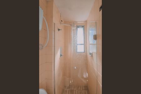 Apartamento para alugar com 60m², 2 quartos e 1 vaga Apartamento para alugar com 60m², 2 quartos e 1 vagaBanheiro da Área de Serviço