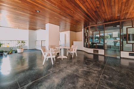 Apartamento para alugar com 60m², 2 quartos e 1 vaga Apartamento para alugar com 60m², 2 quartos e 1 vagaÁrea comum - Playground