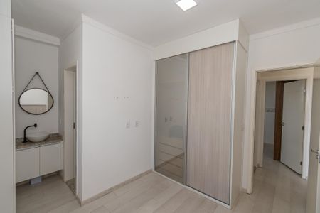 Apartamento para alugar com 53m², 2 quartos e 1 vagaSuite