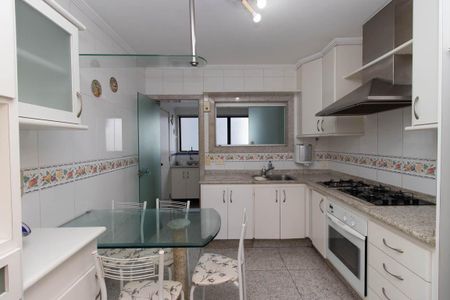 Apartamento à venda com 112m², 3 quartos e 2 vagasCozinha