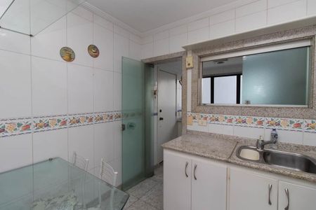 Apartamento à venda com 112m², 3 quartos e 2 vagasCozinha