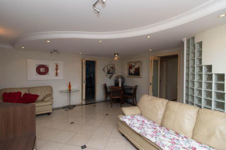 Apartamento à venda com 112m², 3 quartos e 2 vagasSala