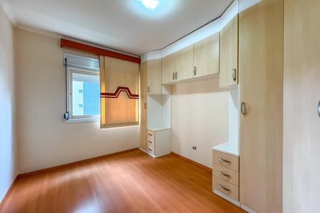 Apartamento à venda com 120m², 3 quartos e 2 vagas Apartamento à venda com 120m², 3 quartos e 2 vagasQuarto 1