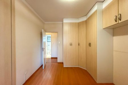 Apartamento à venda com 120m², 3 quartos e 2 vagas Apartamento à venda com 120m², 3 quartos e 2 vagasQuarto 2