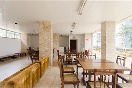 Apartamento à venda com 120m², 3 quartos e 2 vagas Apartamento à venda com 120m², 3 quartos e 2 vagasÁrea comum