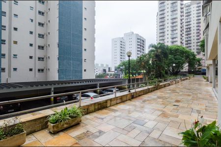 Apartamento à venda com 120m², 3 quartos e 2 vagas Apartamento à venda com 120m², 3 quartos e 2 vagasÁrea comum