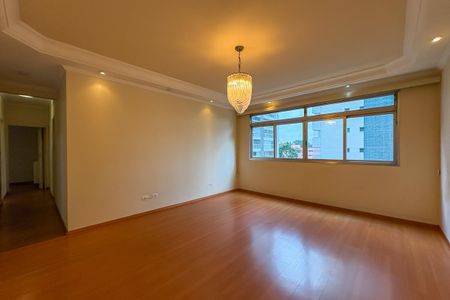 Apartamento à venda com 120m², 3 quartos e 2 vagas Apartamento à venda com 120m², 3 quartos e 2 vagasSala