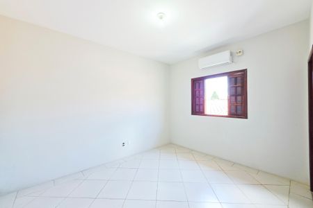 Casa para alugar com 300m², 5 quartos e 2 vagasSuíte 4