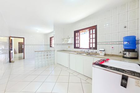 Casa para alugar com 300m², 5 quartos e 2 vagasCozinha / Área de Serviço