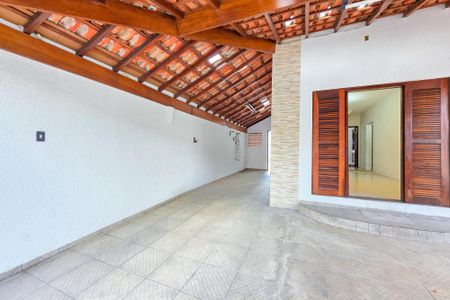 Casa para alugar com 300m², 5 quartos e 2 vagasGaragem
