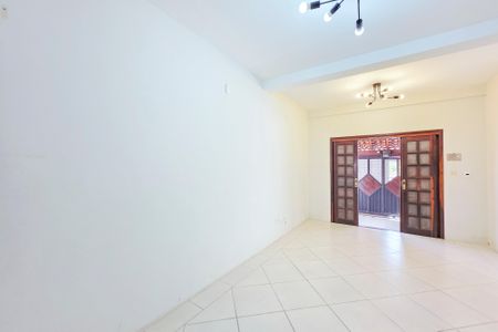 Casa para alugar com 300m², 5 quartos e 2 vagasSala