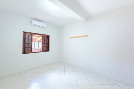 Casa para alugar com 300m², 5 quartos e 2 vagasSuíte 2