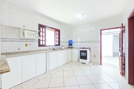 Casa para alugar com 300m², 5 quartos e 2 vagasCozinha / Área de Serviço