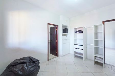 Casa para alugar com 300m², 5 quartos e 2 vagasSuíte 3
