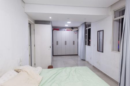 Apartamento à venda com 121m², 3 quartos e 1 vagaquarto2
