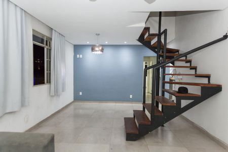 Apartamento à venda com 121m², 3 quartos e 1 vagasala