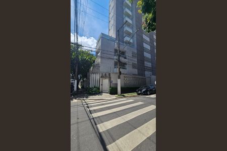 Apartamento à venda com 69m², 2 quartos e sem vaga Apartamento à venda com 69m², 2 quartos e sem vagaFachada