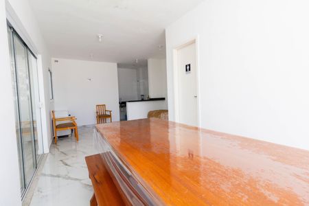 Apartamento à venda com 69m², 2 quartos e sem vaga Apartamento à venda com 69m², 2 quartos e sem vagaÁrea comum - Salão de festas