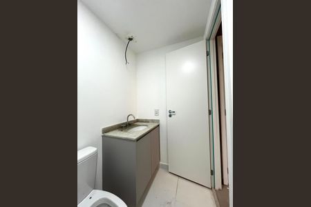 Apartamento à venda com 30m², 1 quarto e sem vagaBanheiro da Suíte