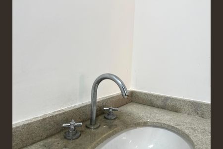 Apartamento à venda com 30m², 1 quarto e sem vagaBanheiro da Suíte