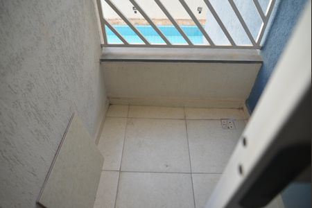Apartamento para alugar com 50m², 2 quartos e 1 vagaVaranda da Sala