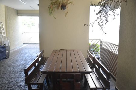 Apartamento para alugar com 50m², 2 quartos e 1 vagaÁrea comum - Churrasqueira