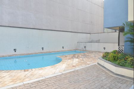 Apartamento para alugar com 50m², 2 quartos e 1 vagaÁrea comum - Piscina