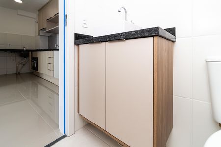 Apartamento para alugar com 37m², 2 quartos e sem vagaBanheiro