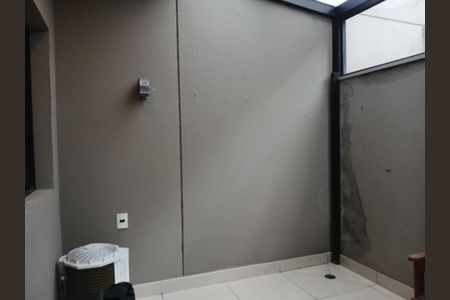 Apartamento para alugar com 34m², 1 quarto e sem vaga Apartamento para alugar com 34m², 1 quarto e sem vagaSacada/Sala