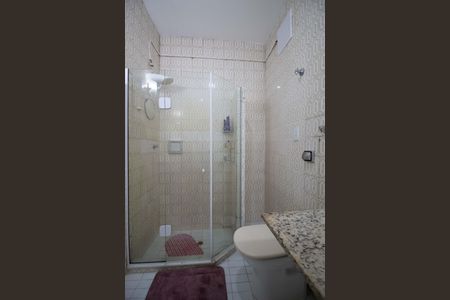 Apartamento para alugar com 78m², 2 quartos e 1 vaga Apartamento para alugar com 78m², 2 quartos e 1 vagaBanheiro social