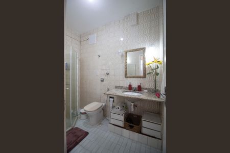 Apartamento para alugar com 78m², 2 quartos e 1 vaga Apartamento para alugar com 78m², 2 quartos e 1 vagaBanheiro social