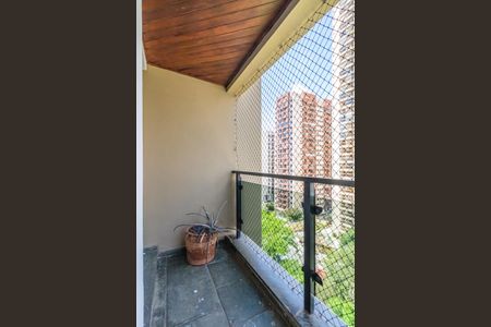Apartamento à venda com 164m², 3 quartos e 2 vagasSacada da Sala