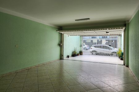 Casa à venda com 250m², 3 quartos e 6 vagasGaragem