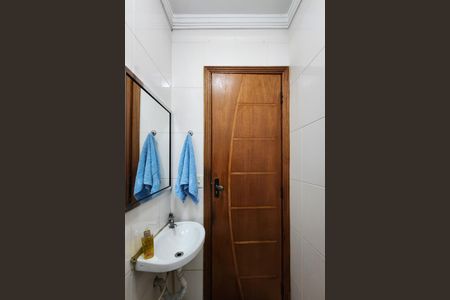 Casa à venda com 250m², 3 quartos e 6 vagasLavabo 2