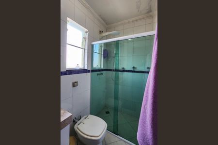 Casa à venda com 250m², 3 quartos e 6 vagasBanheiro da Suíte 3