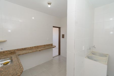Apartamento à venda com 75m², 3 quartos e 1 vaga Apartamento à venda com 75m², 3 quartos e 1 vagaCozinha e Área de Serviço