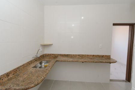 Apartamento à venda com 75m², 3 quartos e 1 vaga Apartamento à venda com 75m², 3 quartos e 1 vagaCozinha e Área de Serviço