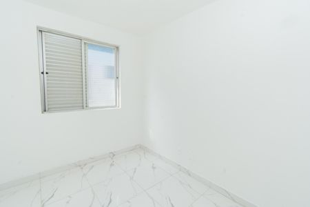 Apartamento à venda com 75m², 3 quartos e 1 vaga Apartamento à venda com 75m², 3 quartos e 1 vagaQuarto 2