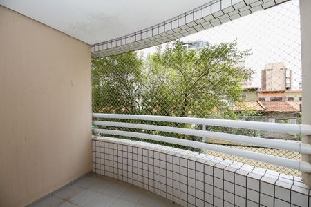 Apartamento à venda com 100m², 3 quartos e 2 vagasVaranda