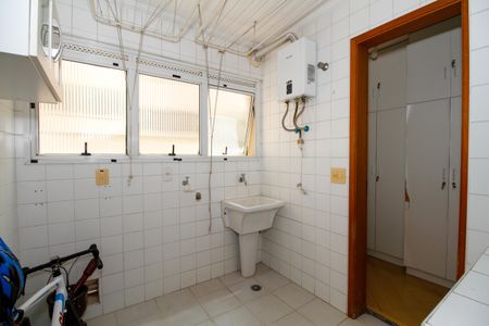 Apartamento à venda com 100m², 3 quartos e 2 vagasÁrea de Serviço
