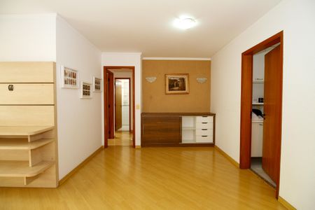 Apartamento à venda com 100m², 3 quartos e 2 vagasSala