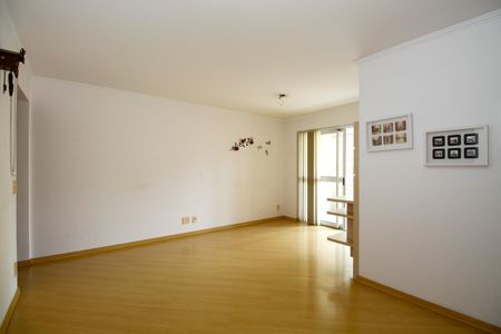 Apartamento à venda com 100m², 3 quartos e 2 vagasSala