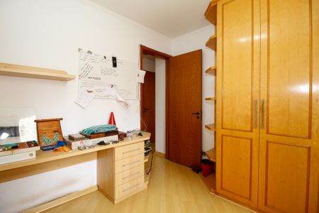 Apartamento à venda com 100m², 3 quartos e 2 vagasQuarto 2