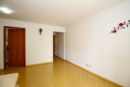 Apartamento à venda com 100m², 3 quartos e 2 vagasSala
