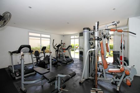 Apartamento à venda com 100m², 3 quartos e 2 vagasÁrea Comum - Academia