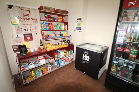 Área comum - Mini Mercado de apartamento para alugar com 2 quartos, 67m² em Parque Residencial Aquarius, São José dos Campos