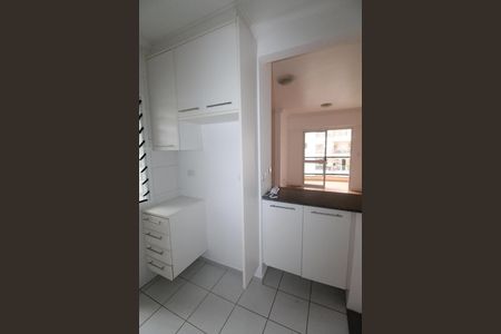 Cozinha de apartamento para alugar com 2 quartos, 67m² em Parque Residencial Aquarius, São José dos Campos