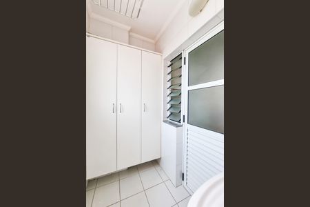 Apartamento para alugar com 67m², 2 quartos e 1 vagaCozinha / Lavanderia